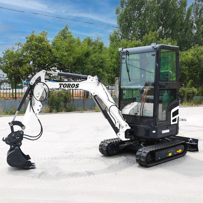 11.8KW 2600rpm 1,8 toneladas Mini Excavadora Máquina de excavación pequeña para la granja