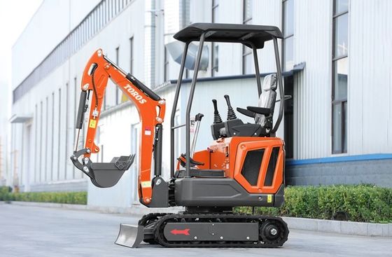 Mini excavadora con un peso de 1600 kg, motor Kubota